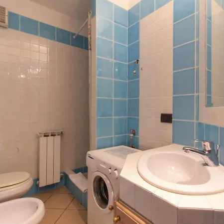 Baia Del Faro Apartahotel 3*