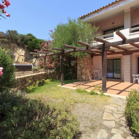 Baia Del Faro Hotel apartamentowy 3*