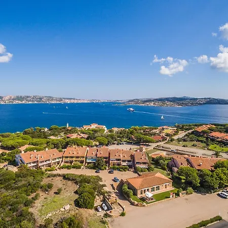 Baia Del Faro Hotel apartamentowy