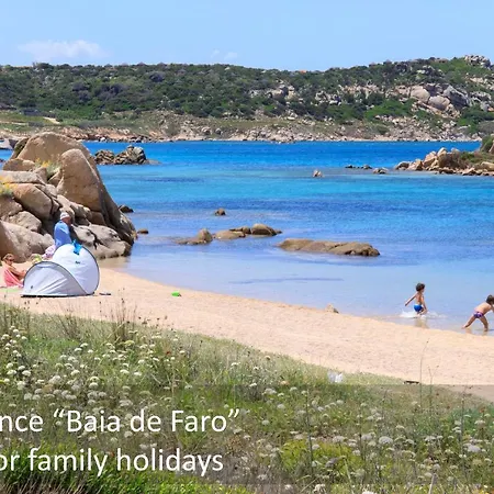 מלון דירות Baia Del Faro פאלאו