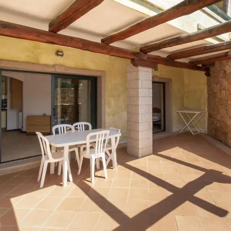Baia Del Faro Lägenhetshotell 3*