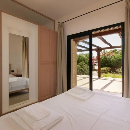 Baia Del Faro Lägenhetshotell