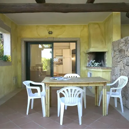 Baia Del Faro Lägenhetshotell 3*
