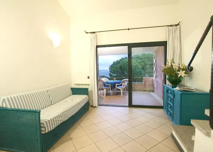 Aparthotel Baia Del Faro